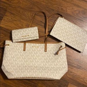 Michael Kors Purse, Wallet and zipper pouch